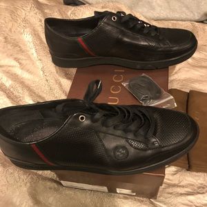 BLACK LEATHER GUCCI SIZE 13